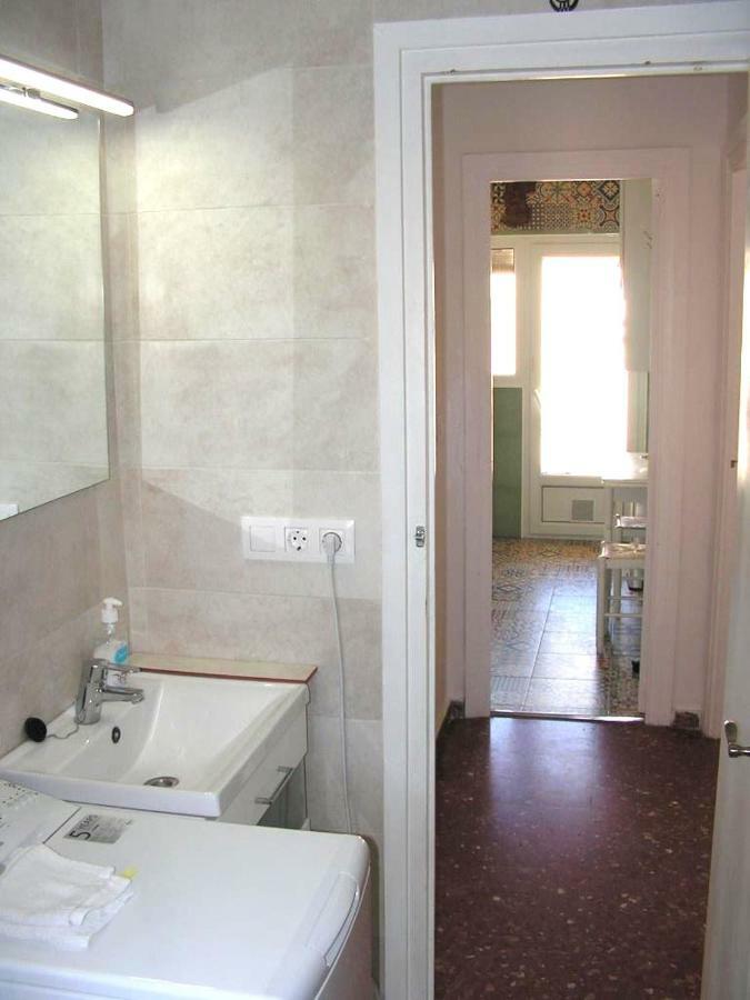 Golden Park Apartment เดเนีย ภายนอก รูปภาพ