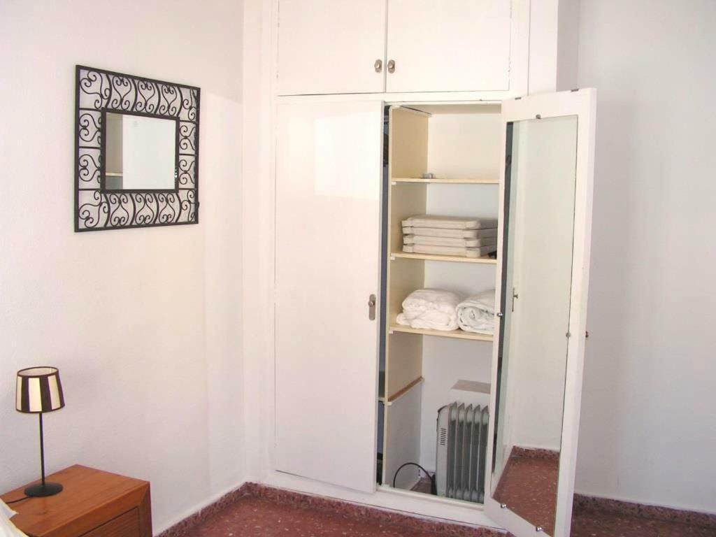 Golden Park Apartment เดเนีย ภายนอก รูปภาพ